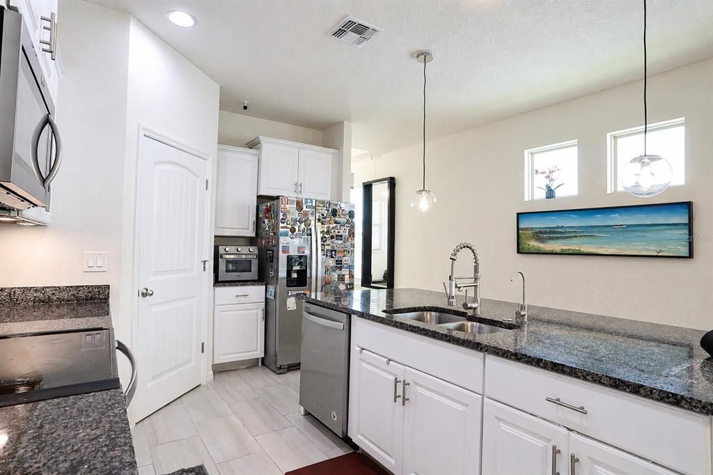 En Venta: $489,000 (3 camas, 2 baños, 1685 Pies cuadrados)