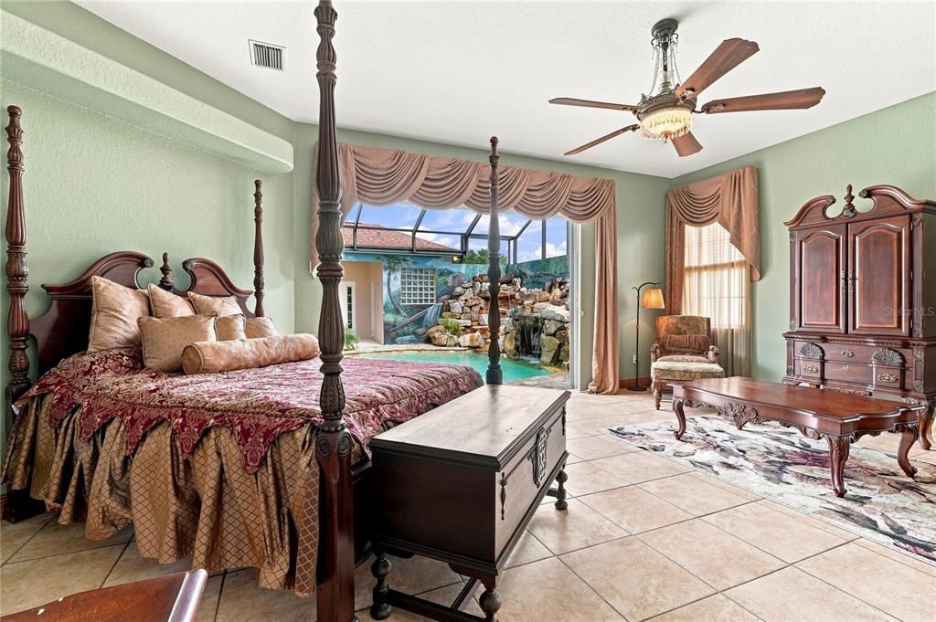 For Sale: $769,000 (3 beds, 3 baths, 2573 Square Feet)