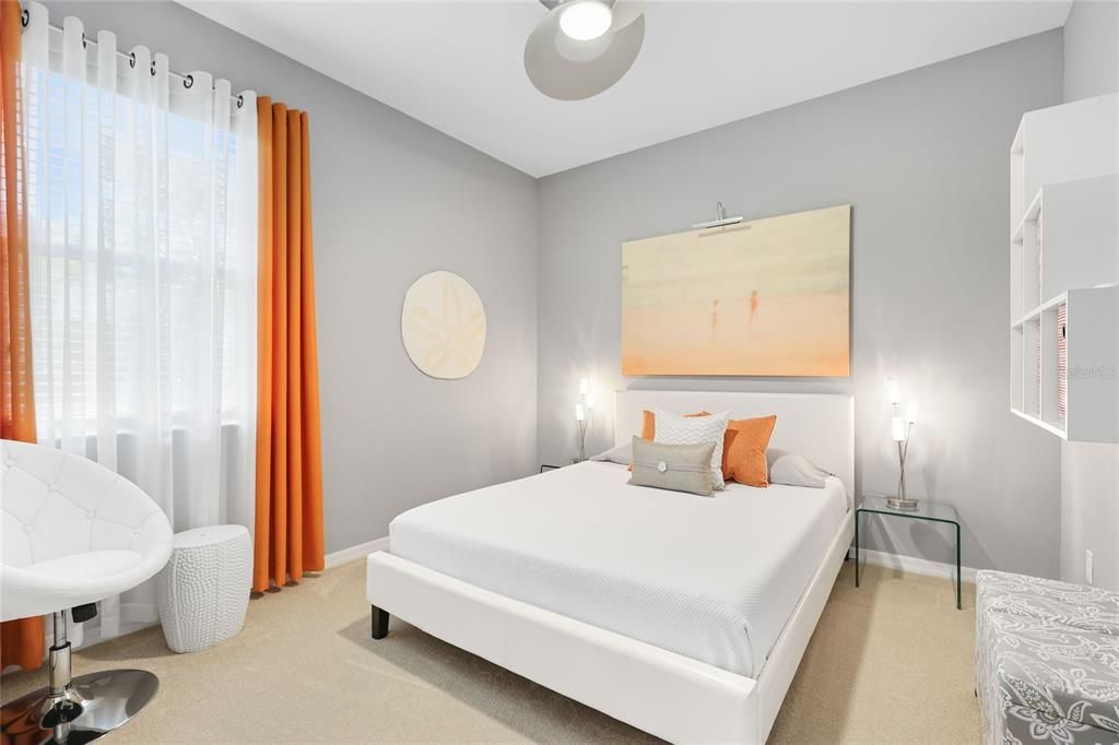 For Sale: $580,000 (4 beds, 4 baths, 2716 Square Feet)