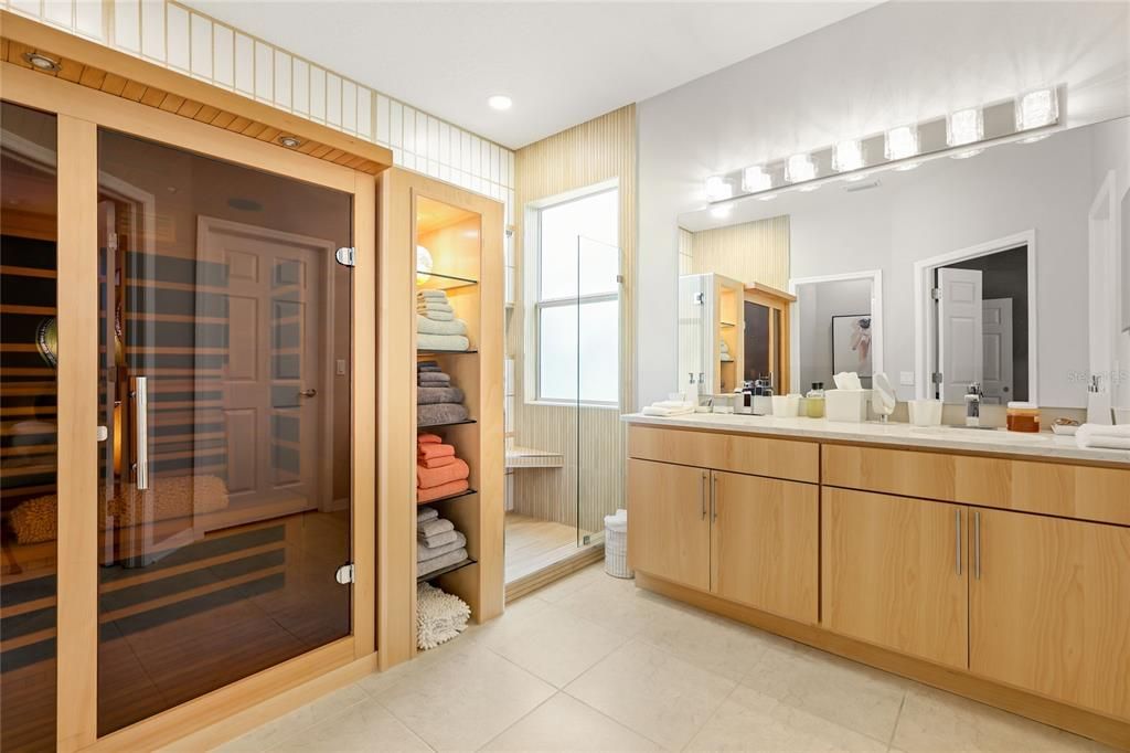 For Sale: $580,000 (4 beds, 4 baths, 2716 Square Feet)