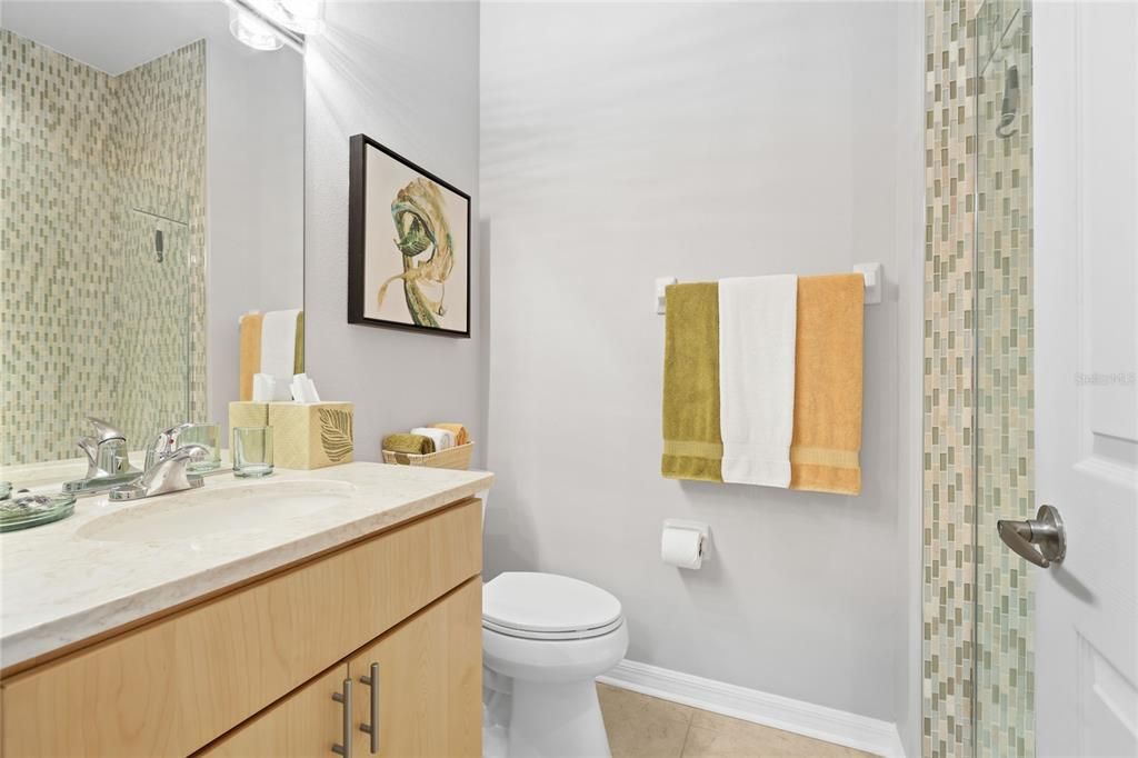 For Sale: $580,000 (4 beds, 4 baths, 2716 Square Feet)