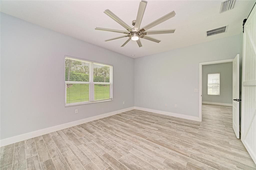 For Sale: $399,900 (3 beds, 2 baths, 1766 Square Feet)