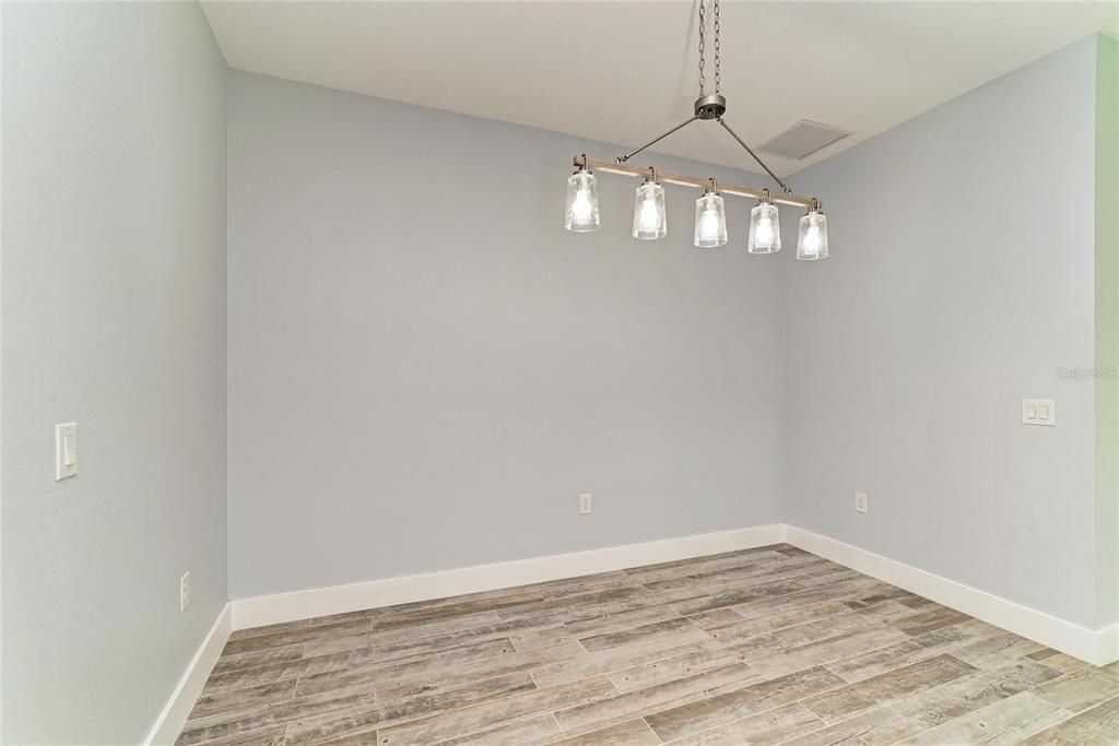 For Sale: $399,900 (3 beds, 2 baths, 1766 Square Feet)