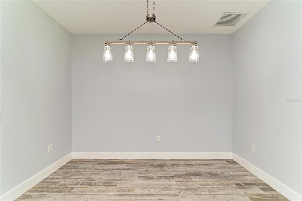 For Sale: $399,900 (3 beds, 2 baths, 1766 Square Feet)