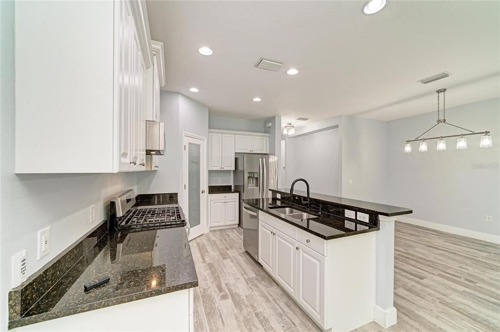 For Sale: $399,900 (3 beds, 2 baths, 1766 Square Feet)