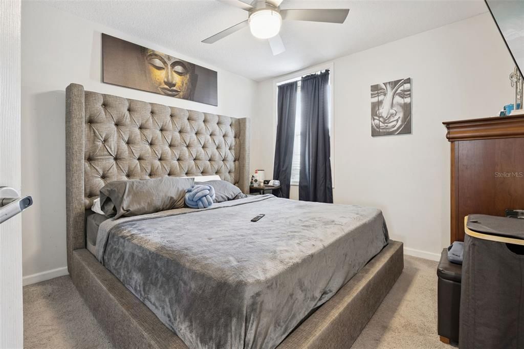 En Venta: $415,000 (3 camas, 2 baños, 1869 Pies cuadrados)