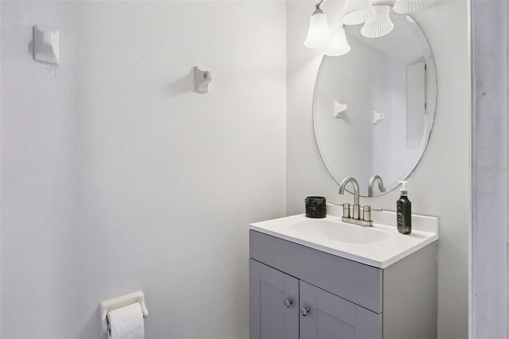 En Venta: $415,000 (3 camas, 2 baños, 1869 Pies cuadrados)