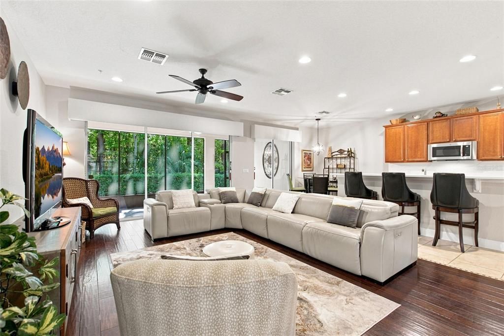 For Sale: $339,000 (3 beds, 2 baths, 2059 Square Feet)