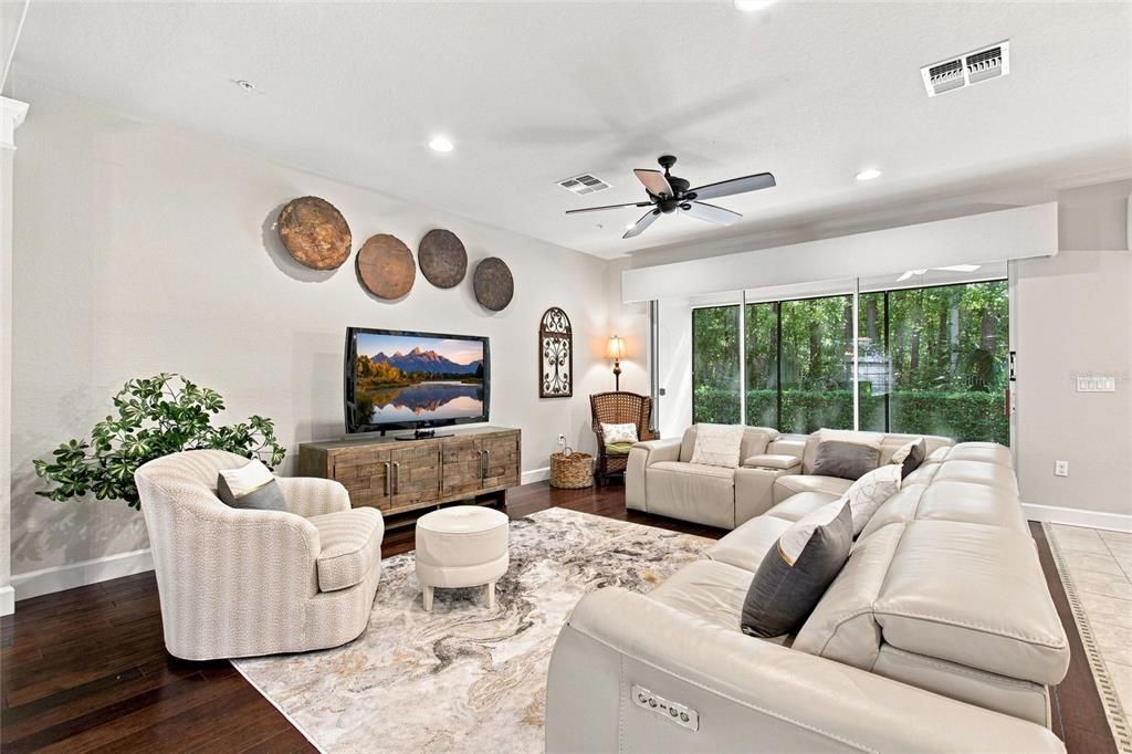 For Sale: $339,000 (3 beds, 2 baths, 2059 Square Feet)