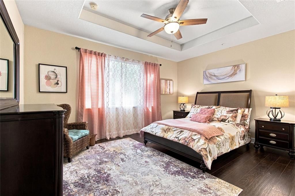 For Sale: $339,000 (3 beds, 2 baths, 2059 Square Feet)
