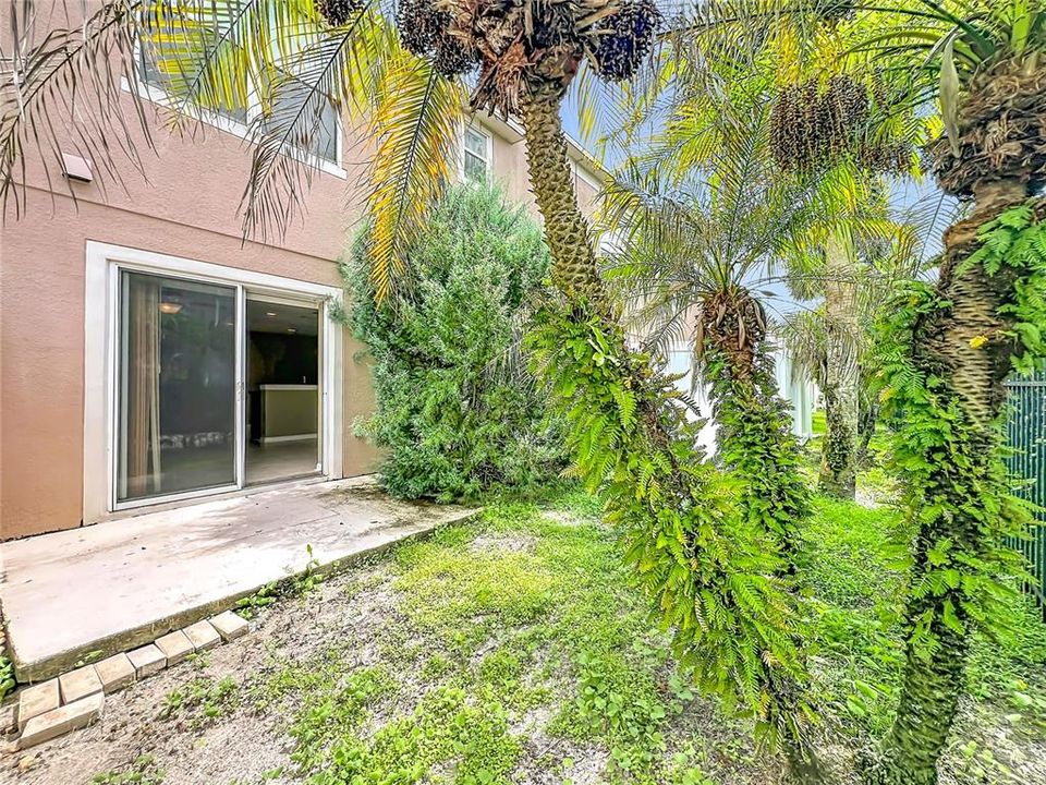 For Rent: $1,795 (2 beds, 2 baths, 1296 Square Feet)