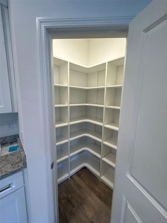 For Sale: $415,900 (3 beds, 2 baths, 1867 Square Feet)