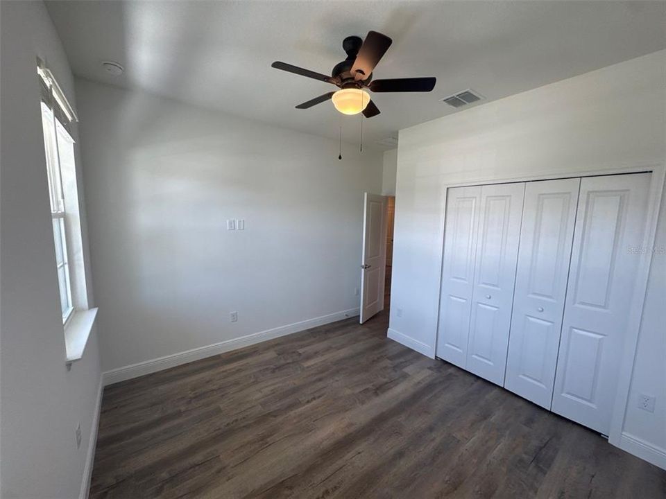 For Sale: $415,900 (3 beds, 2 baths, 1867 Square Feet)