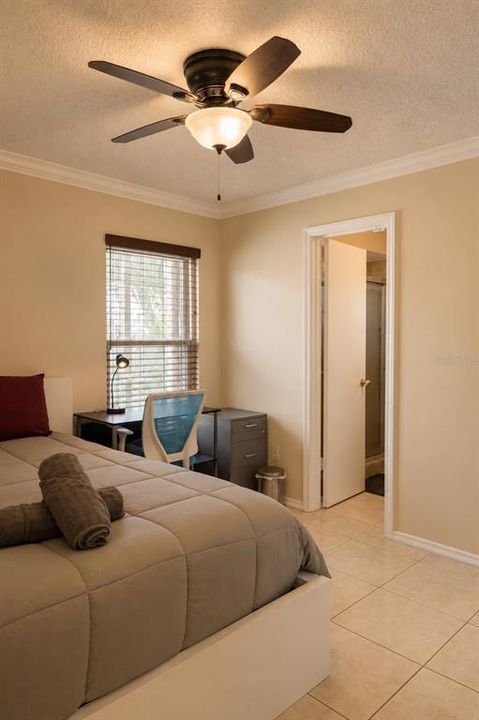 For Rent: $2,750 (3 beds, 3 baths, 2178 Square Feet)