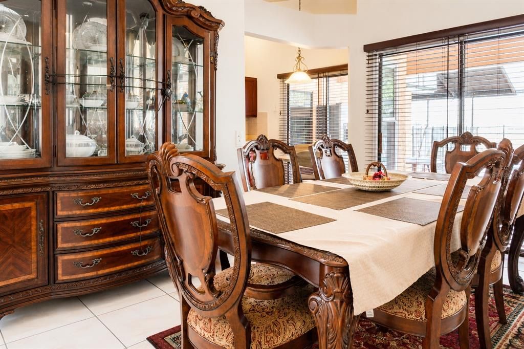 For Rent: $2,750 (3 beds, 3 baths, 2178 Square Feet)