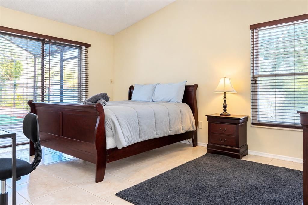 For Rent: $2,750 (3 beds, 3 baths, 2178 Square Feet)