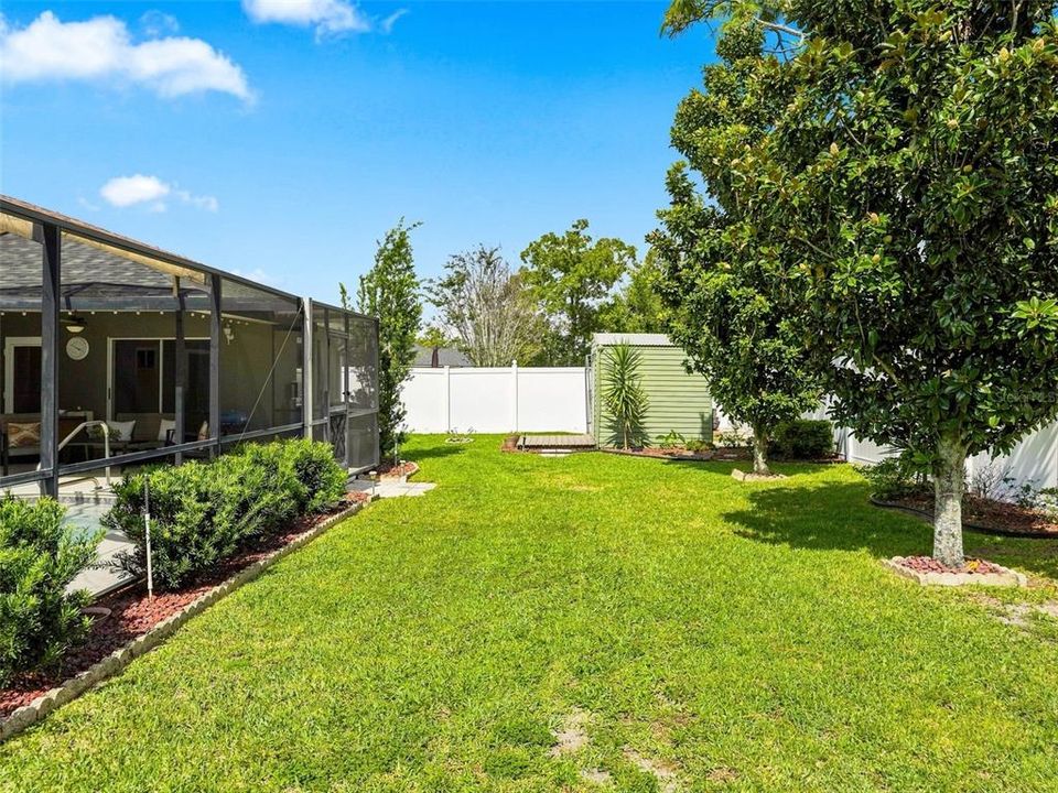 For Sale: $350,000 (3 beds, 2 baths, 1613 Square Feet)