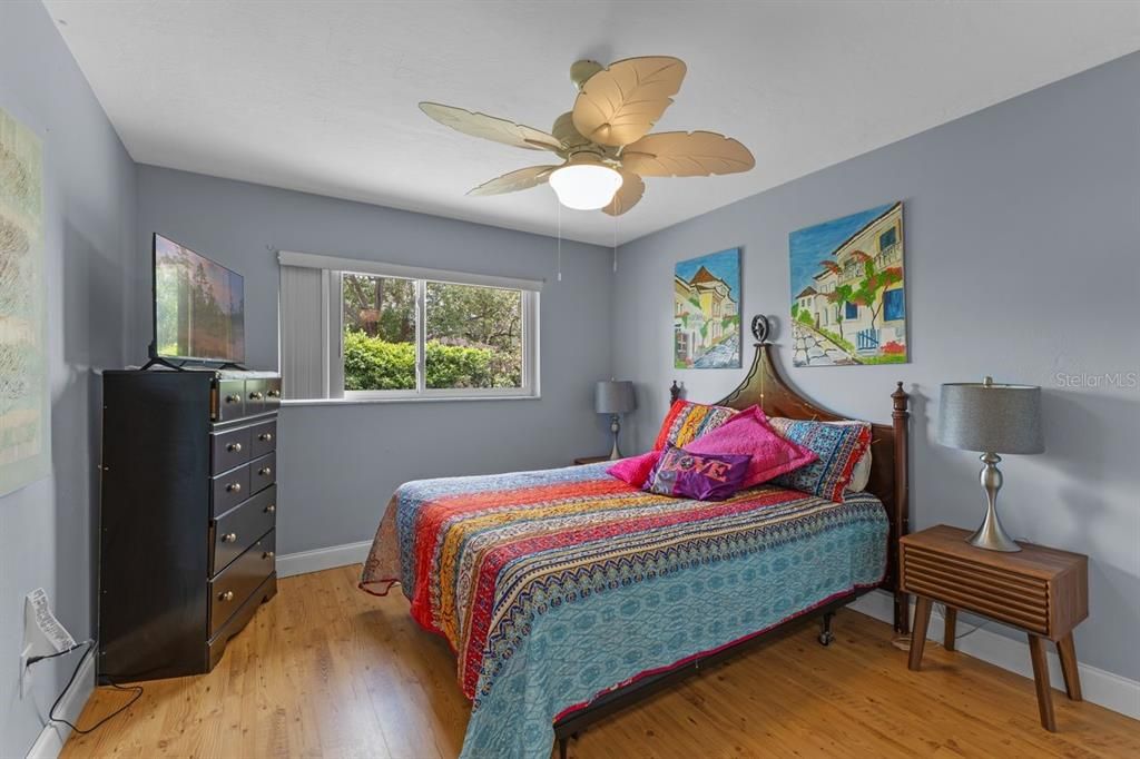 For Rent: $3,000 (3 beds, 2 baths, 2212 Square Feet)