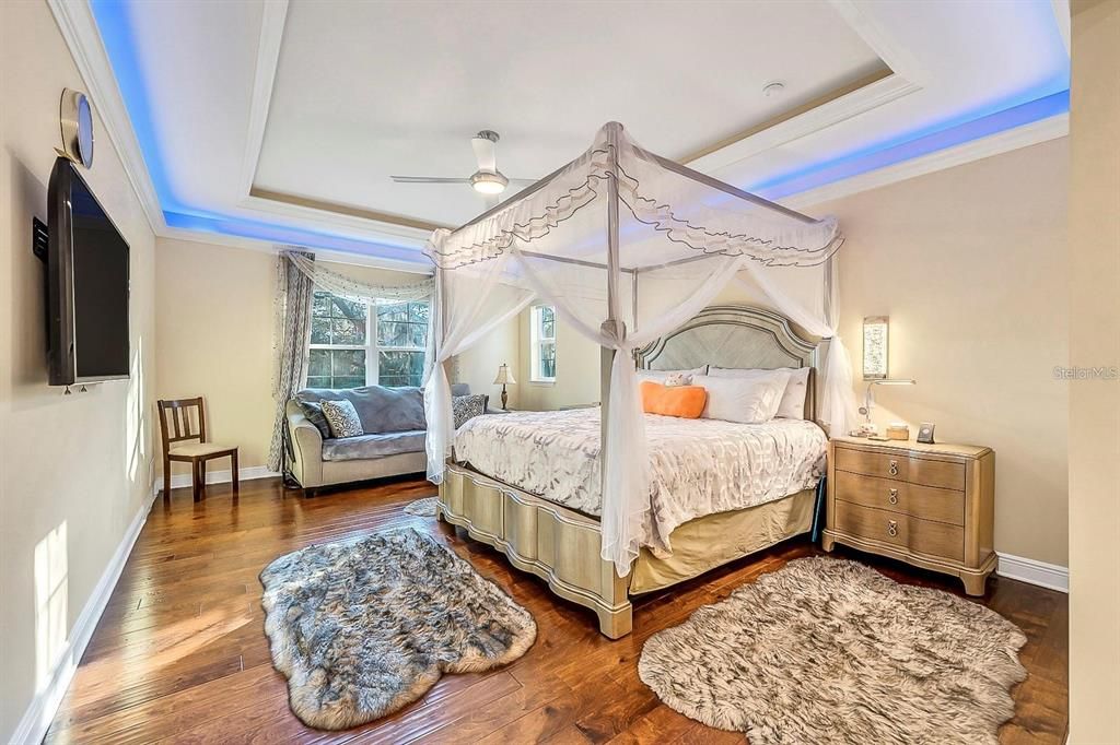 En Venta: $1,650,000 (5 camas, 4 baños, 3792 Pies cuadrados)