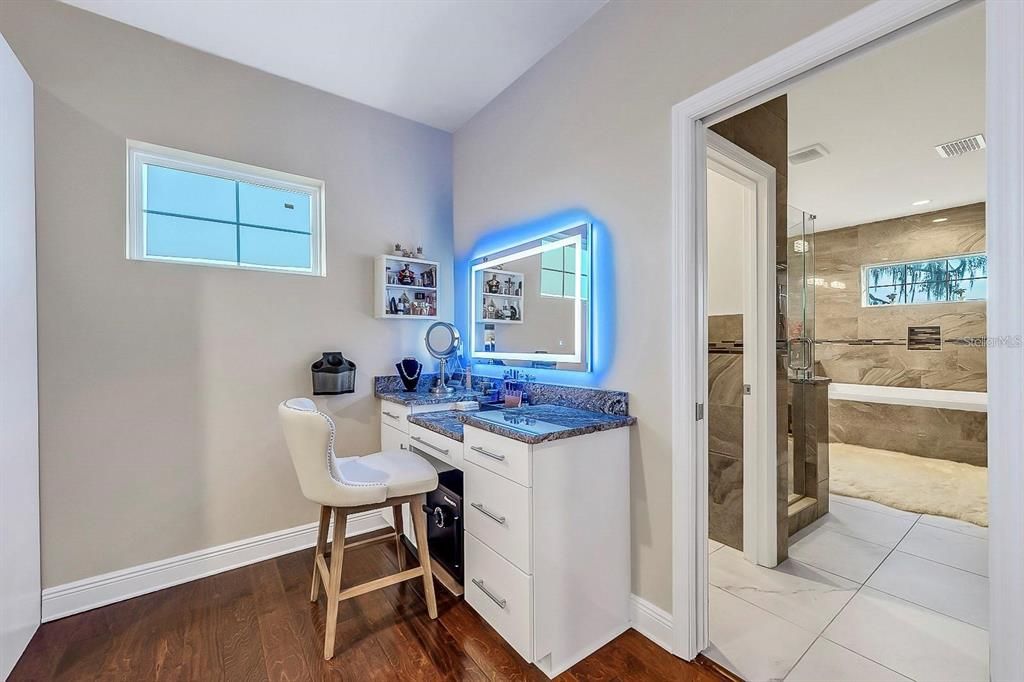 En Venta: $1,650,000 (5 camas, 4 baños, 3792 Pies cuadrados)