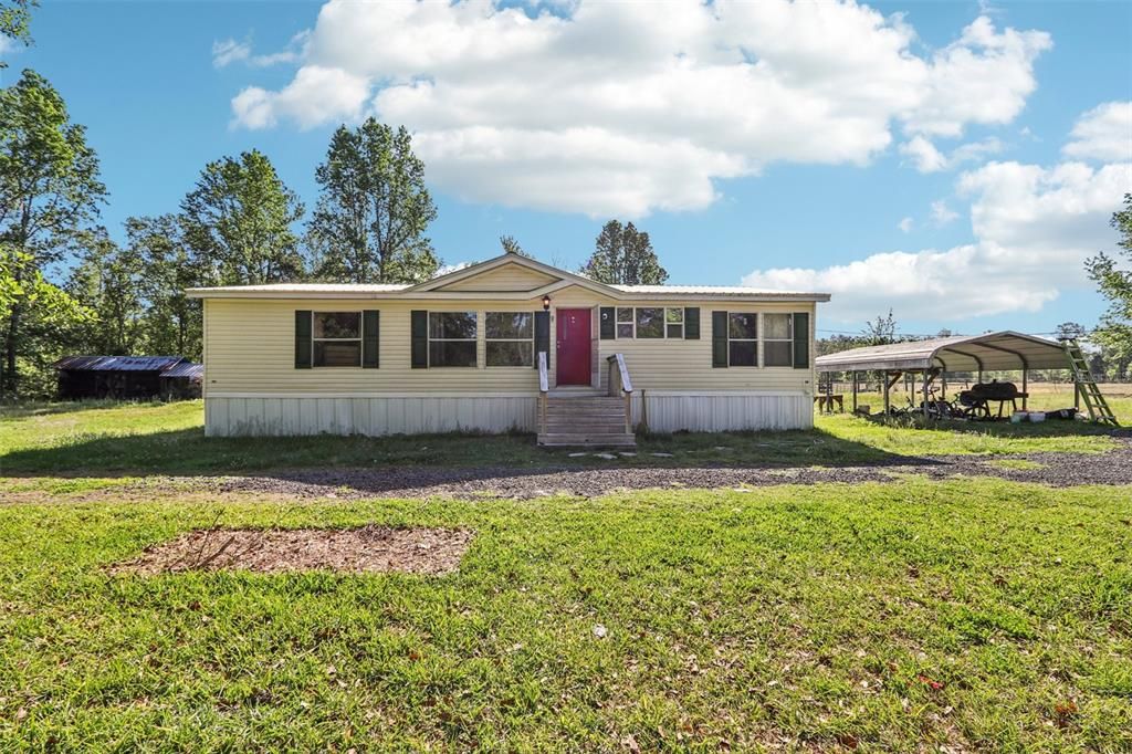 For Sale: $265,000 (3 beds, 2 baths, 1488 Square Feet)