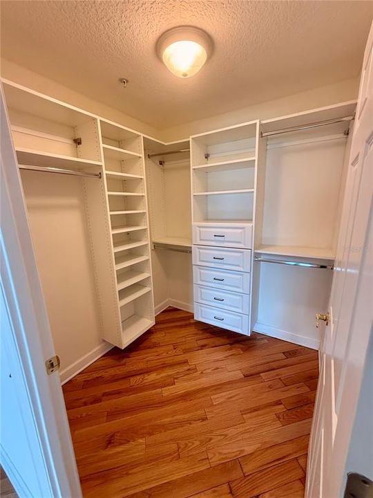 В аренду: $5,000 (2 спален, 2 ванн, 1360 Квадратных фут)