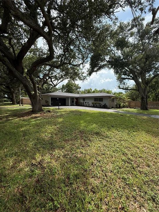 For Sale: $749,000 (4 beds, 3 baths, 2428 Square Feet)