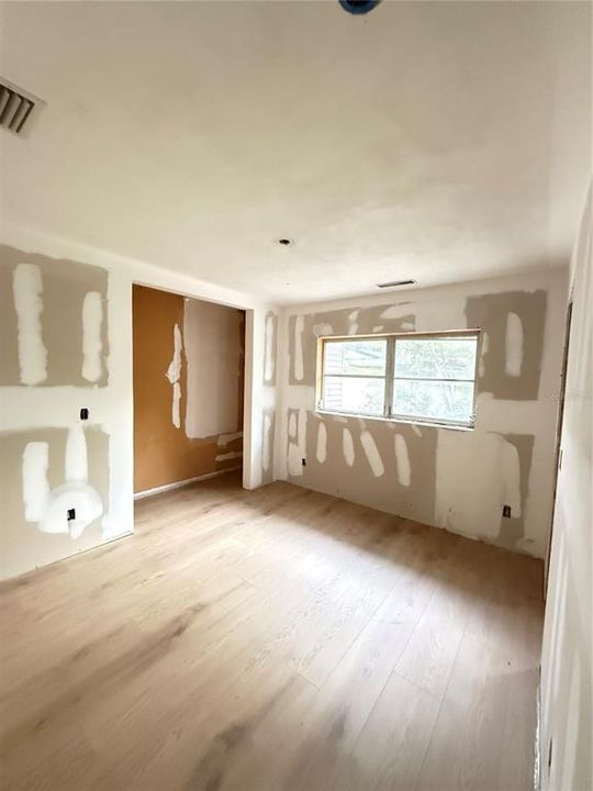 For Sale: $749,000 (4 beds, 3 baths, 2428 Square Feet)