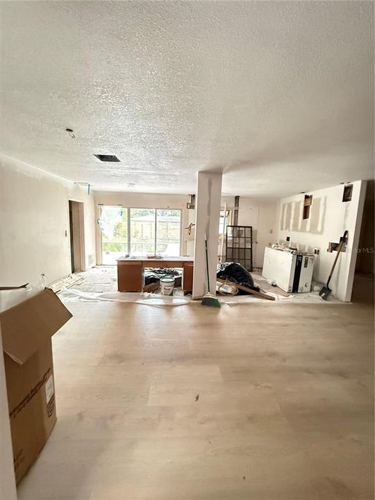 For Sale: $749,000 (4 beds, 3 baths, 2428 Square Feet)