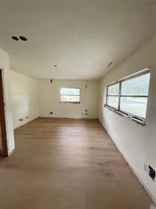 For Sale: $749,000 (4 beds, 3 baths, 2428 Square Feet)