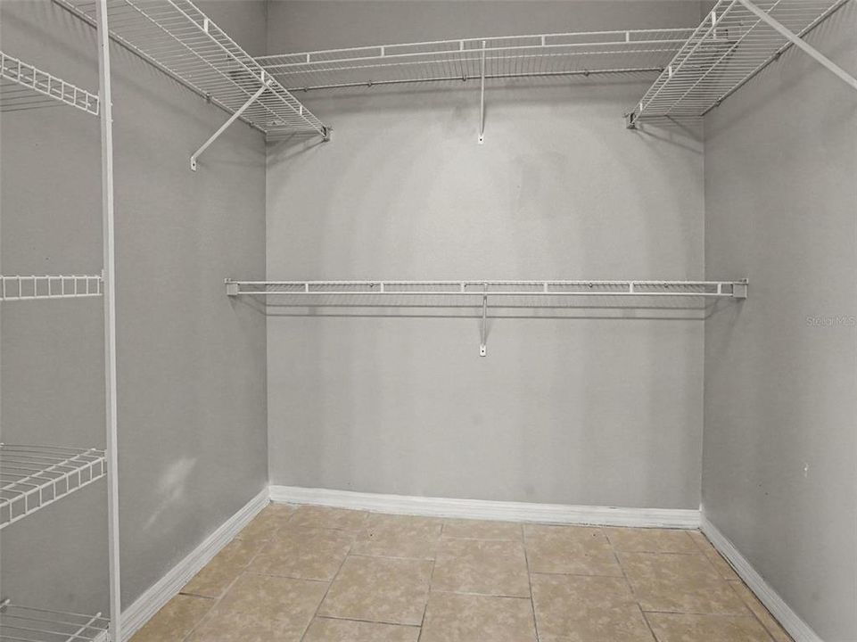 For Sale: $305,000 (4 beds, 2 baths, 1855 Square Feet)