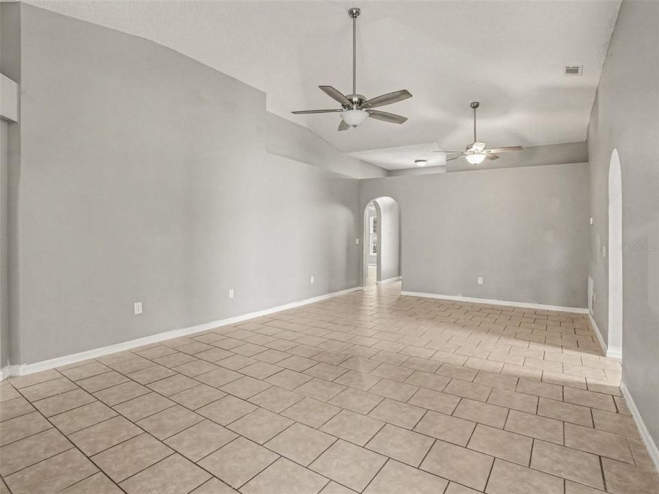 For Sale: $305,000 (4 beds, 2 baths, 1855 Square Feet)