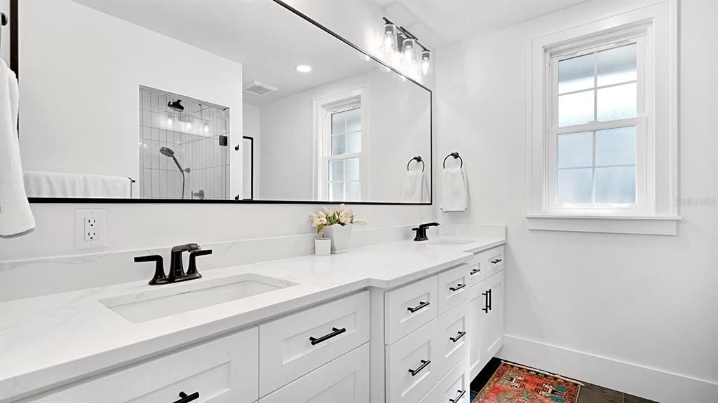 : $1,050,000 (3 beds, 2 baths, 1469 Square Feet)