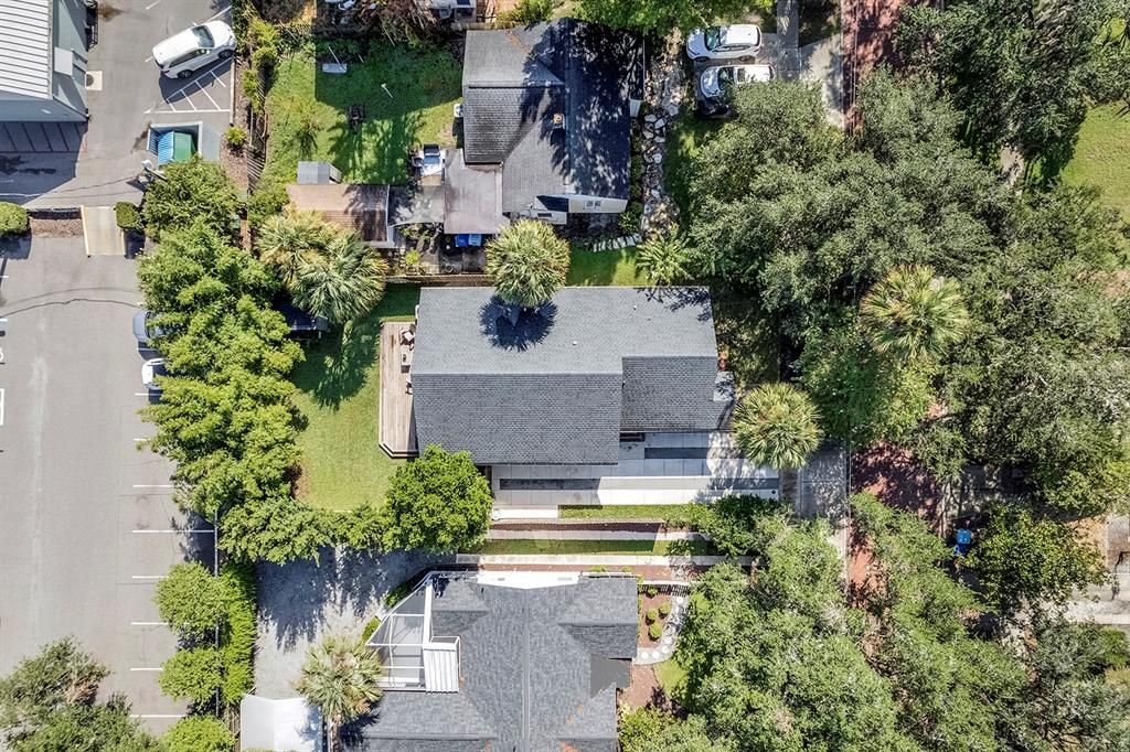: $1,050,000 (3 beds, 2 baths, 1469 Square Feet)