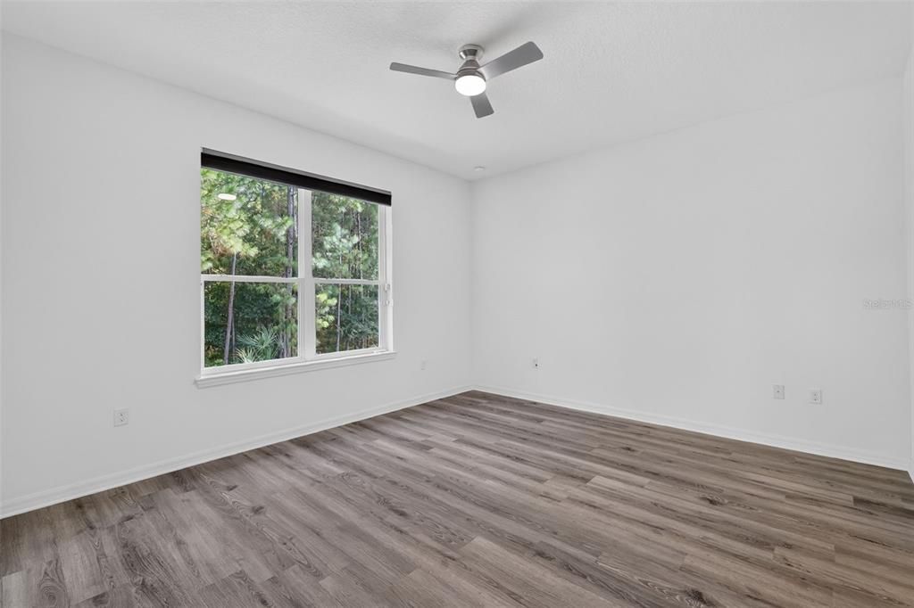 For Sale: $330,000 (2 beds, 2 baths, 1703 Square Feet)