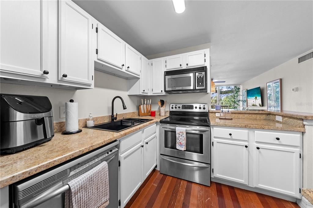 En Venta: $250,000 (1 camas, 1 baños, 751 Pies cuadrados)