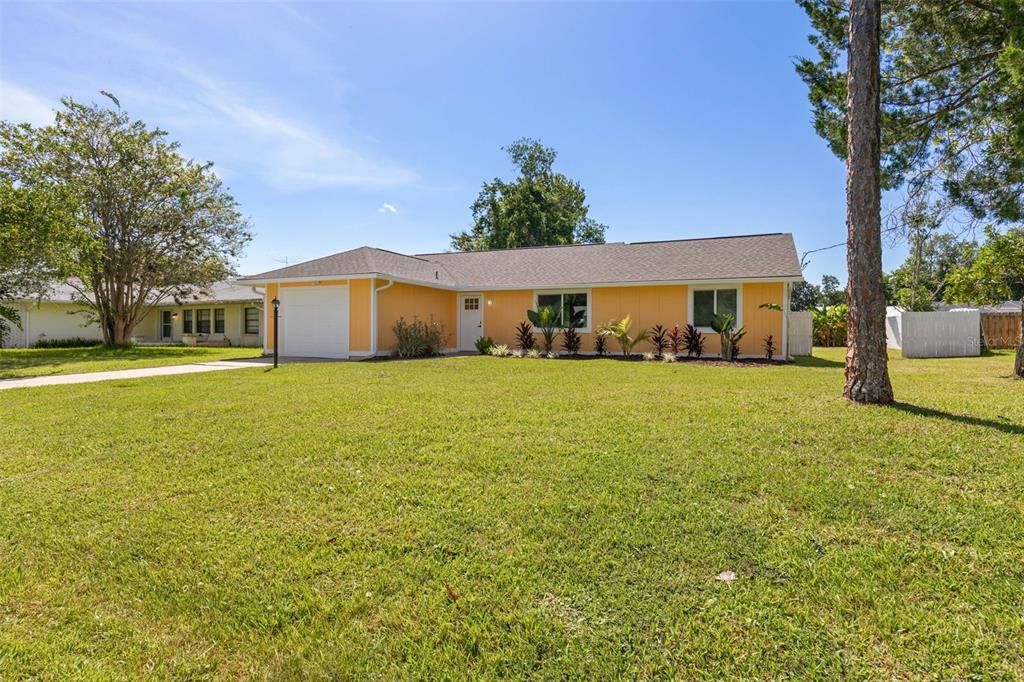 For Sale: $269,900 (3 beds, 2 baths, 1412 Square Feet)