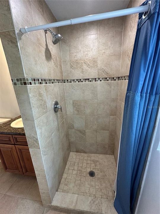 For Sale: $320,000 (2 beds, 2 baths, 1196 Square Feet)