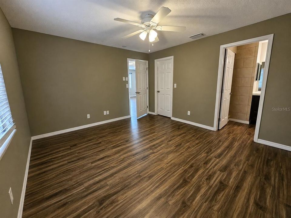 В аренду: $1,700 (2 спален, 2 ванн, 1178 Квадратных фут)