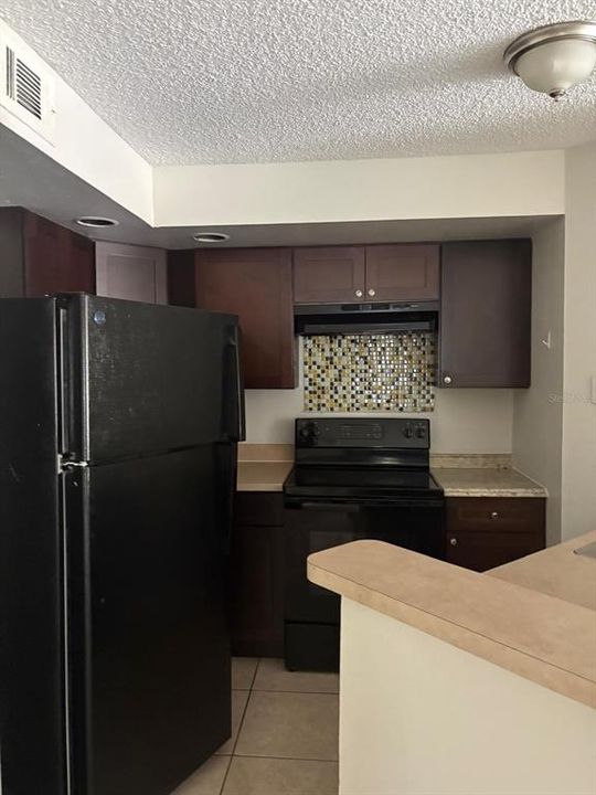 For Rent: $1,850 (3 beds, 2 baths, 1253 Square Feet)