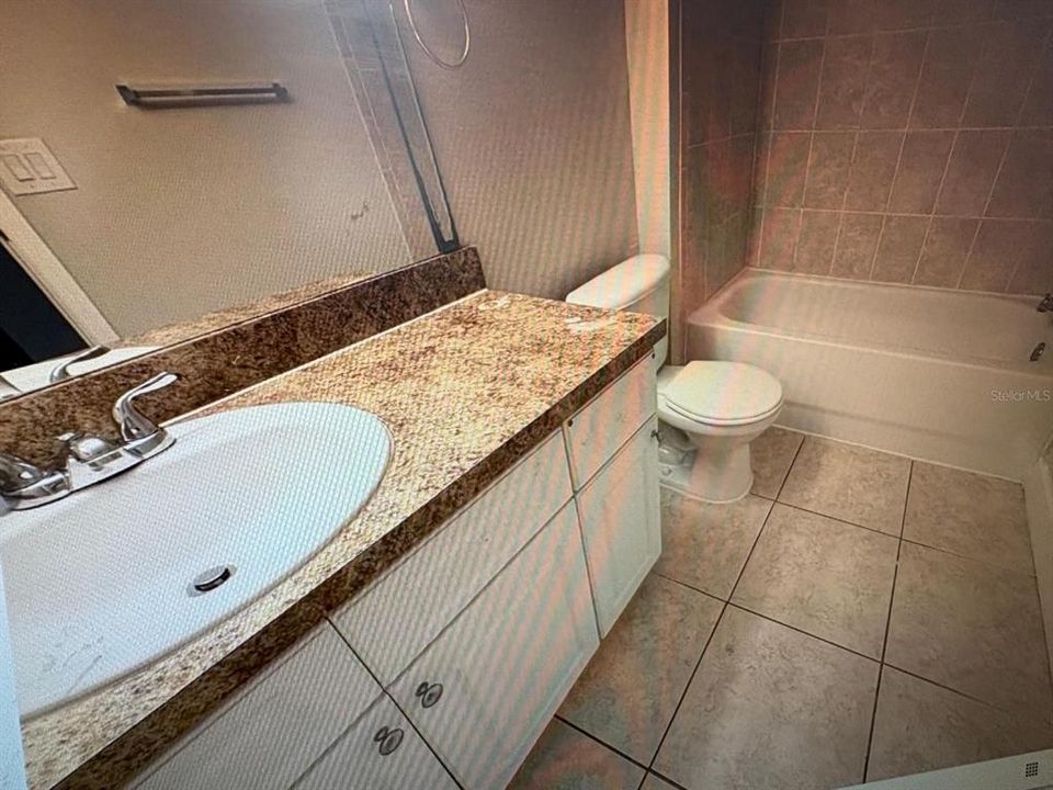 For Rent: $1,850 (3 beds, 2 baths, 1253 Square Feet)