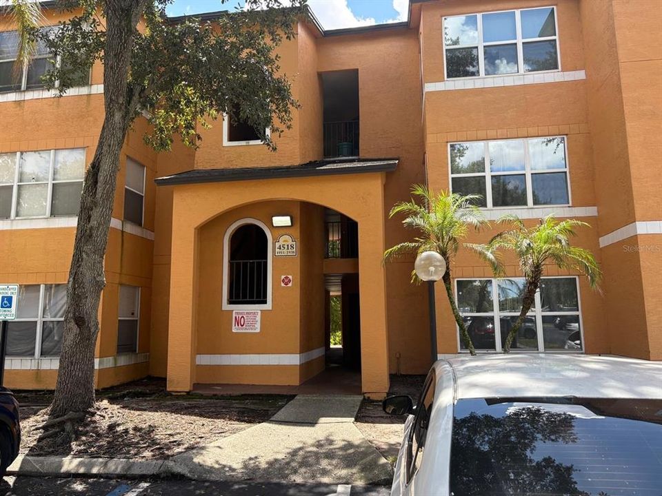 For Rent: $1,850 (3 beds, 2 baths, 1253 Square Feet)