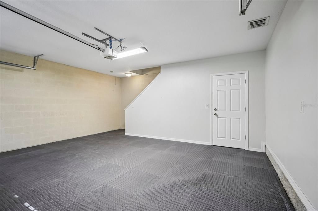 For Sale: $779,900 (5 beds, 3 baths, 2686 Square Feet)