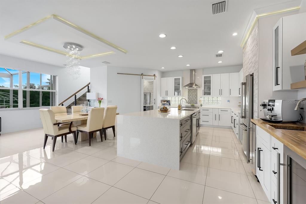 For Sale: $1,300,000 (5 beds, 4 baths, 3552 Square Feet)