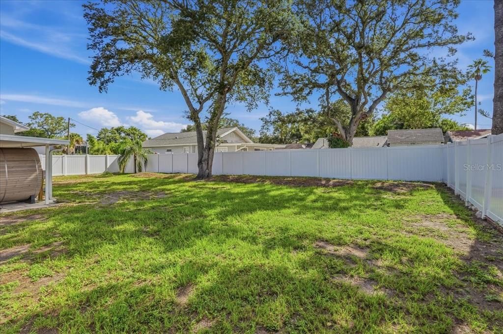 For Sale: $650,000 (3 beds, 3 baths, 1507 Square Feet)