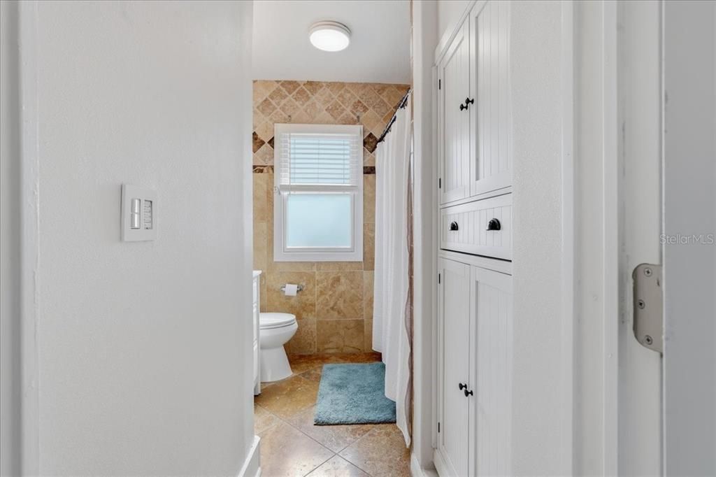 For Sale: $650,000 (3 beds, 3 baths, 1507 Square Feet)