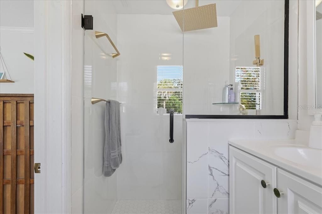 For Sale: $650,000 (3 beds, 3 baths, 1507 Square Feet)