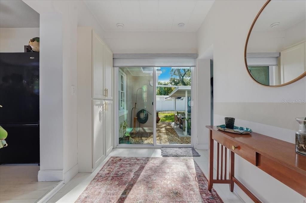 For Sale: $650,000 (3 beds, 3 baths, 1507 Square Feet)