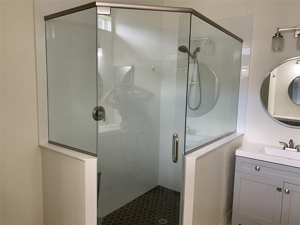 В аренду: $1,800 (2 спален, 2 ванн, 1741 Квадратных фут)