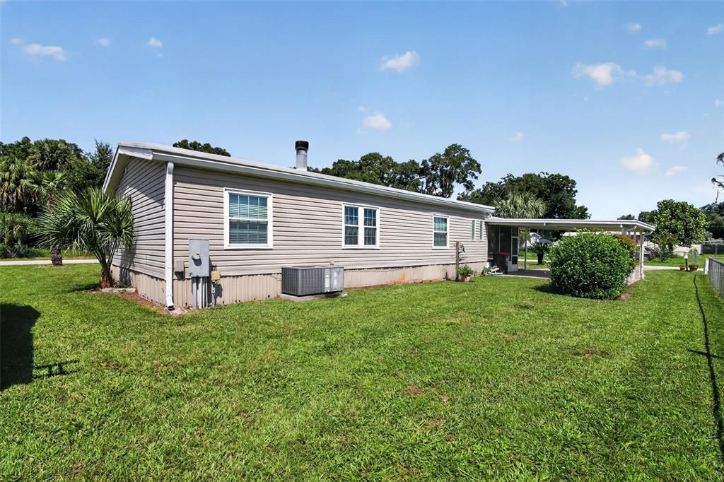 For Sale: $185,000 (3 beds, 2 baths, 1296 Square Feet)